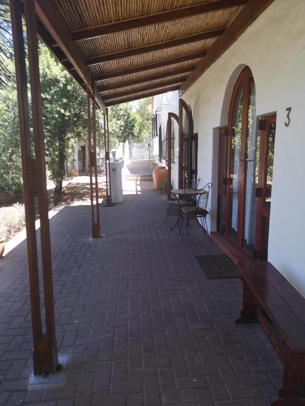 1 Bedroom Property for Sale in Sonstraal Western Cape